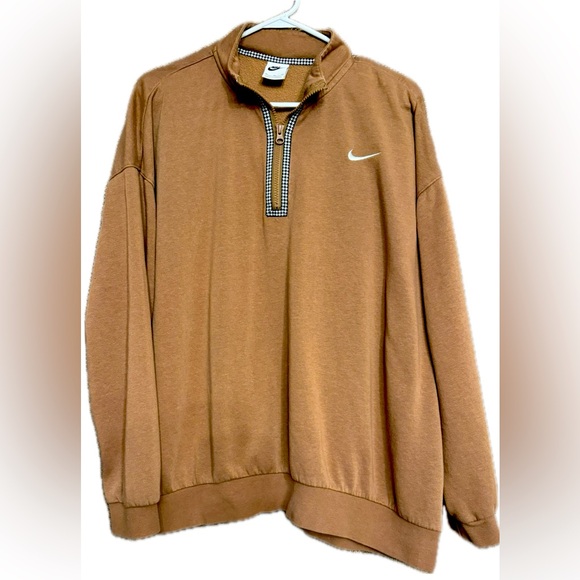 Nike Tops - Women Nike 1/4 Zip Sweatshirt Size XL